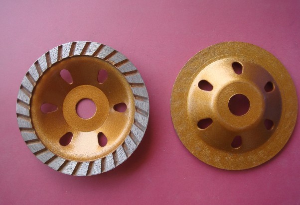 金色多齒碗狀磨輪